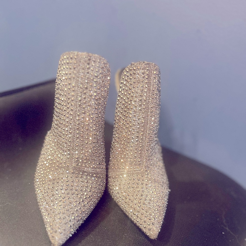 Steve Madden silver stone evening mule